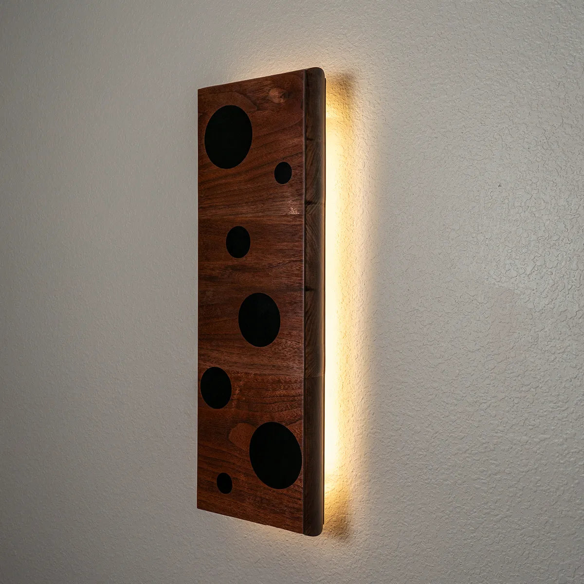 contemporary sconce